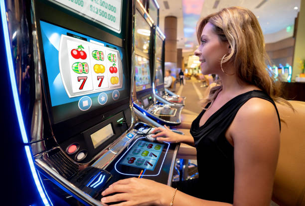 kami4d Blueprint Gaming blackjack table interface on mobile showing betting controls and dealer view